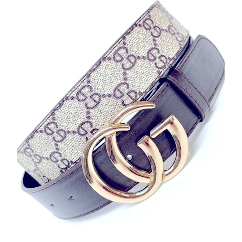 50 Chic Gold Buckle Belt - Picture 2 of 2